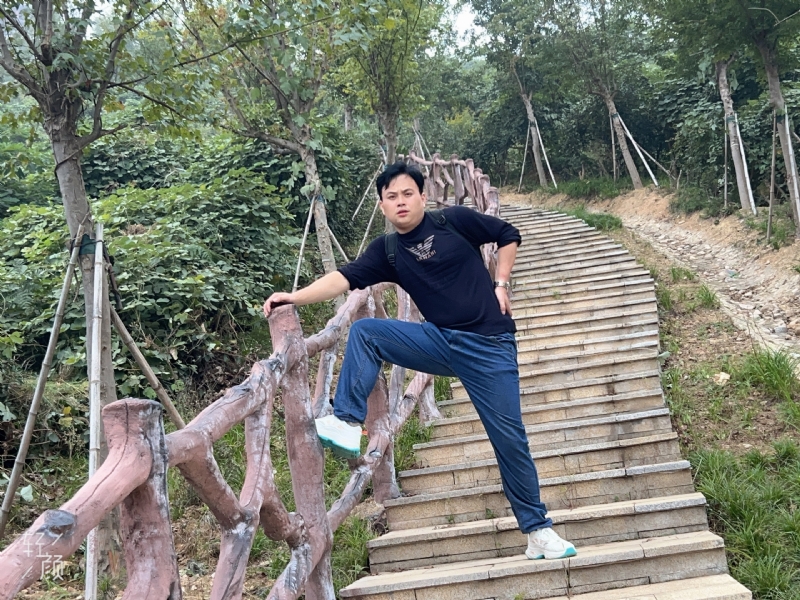 择一人白头偕老的第一张照片--庐江闪婚服务中心