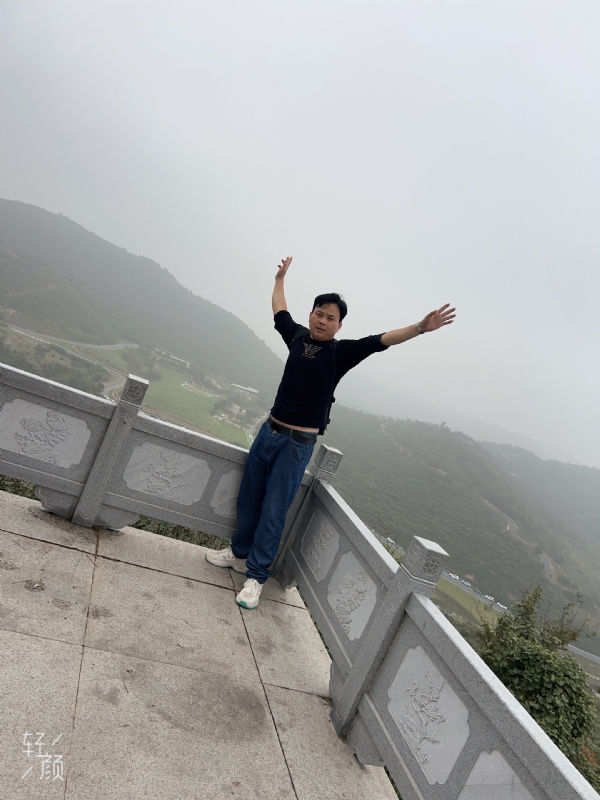 择一人白头偕老的第三张照片--庐江闪婚服务中心